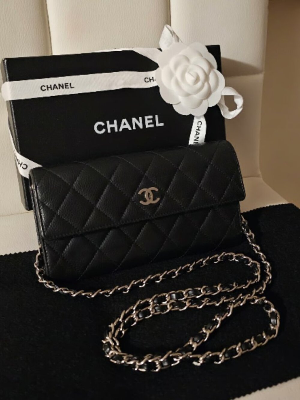 Authentic Chanel Black Caviar Quilted Wallet Silver Hardware Crossbody - Picture 9 of 13